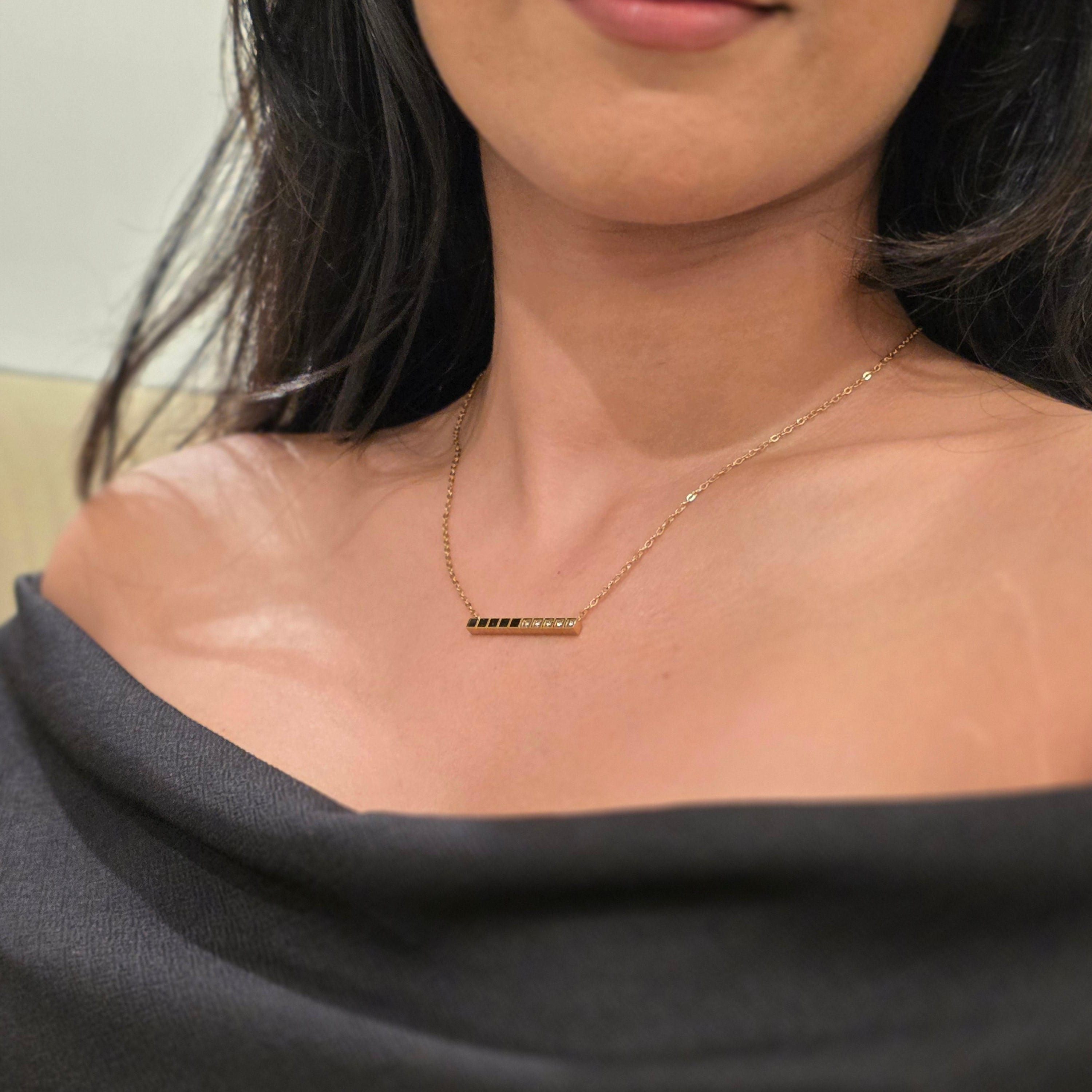 Segment Bar Necklace