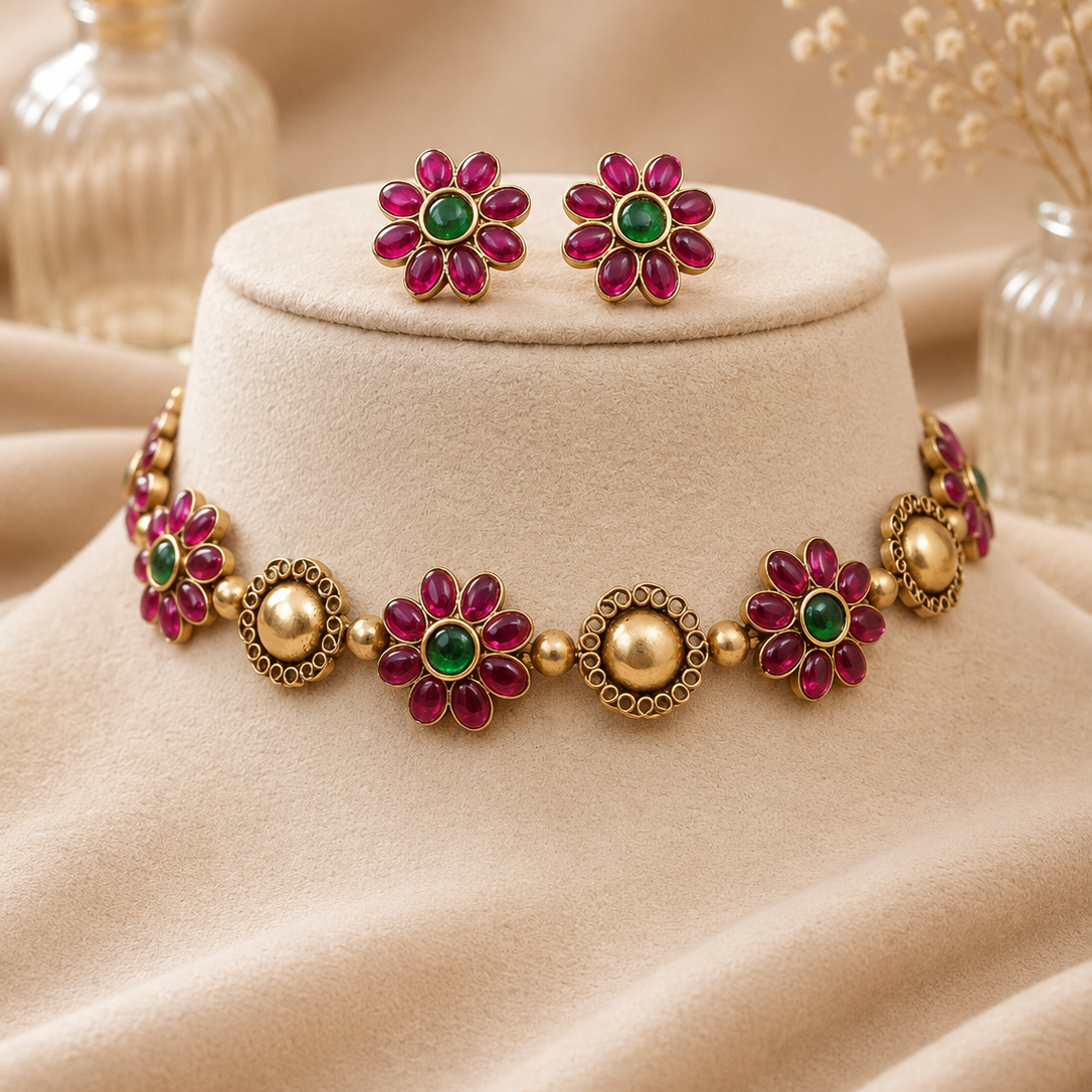 Floral Halo Necklace