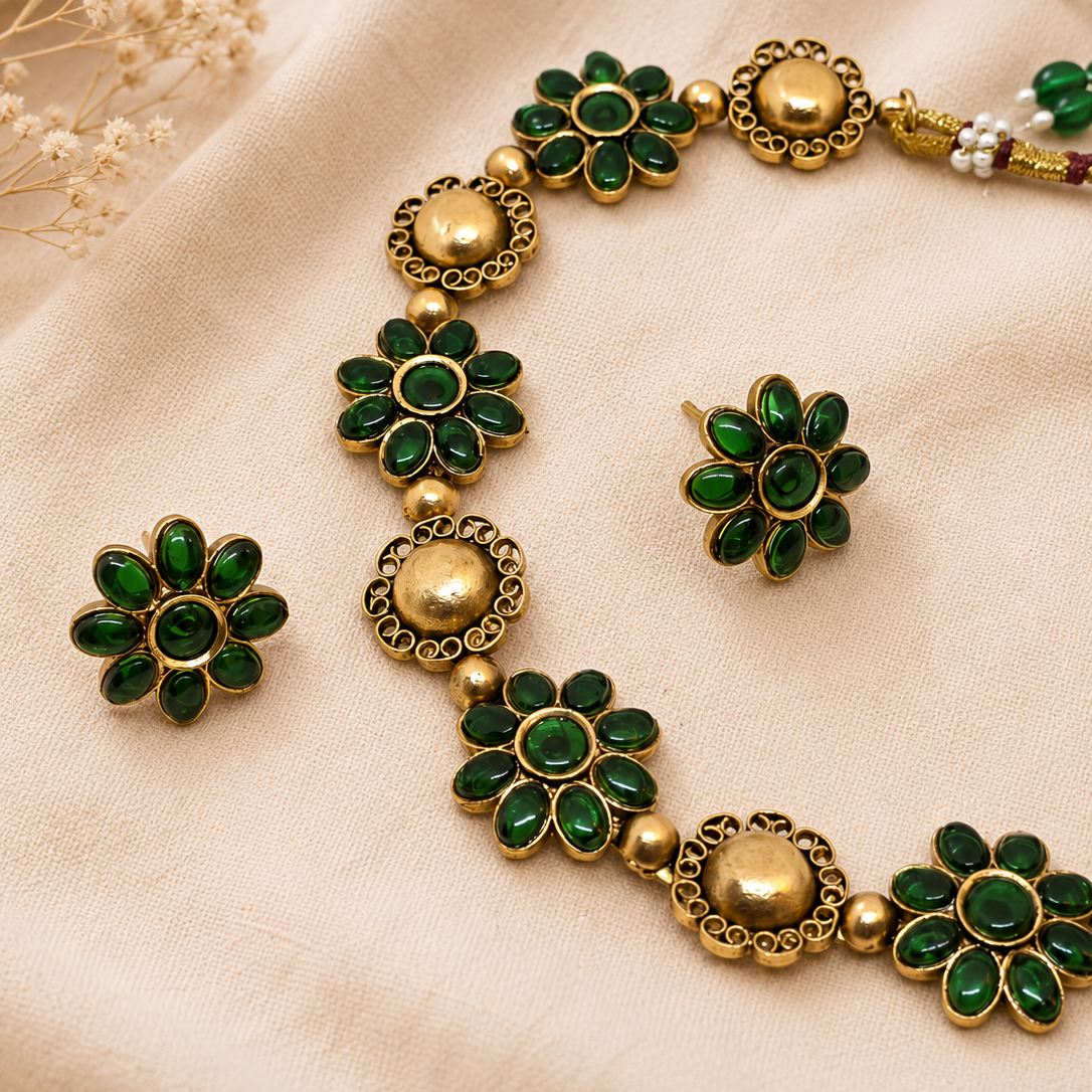 Floral Halo Necklace