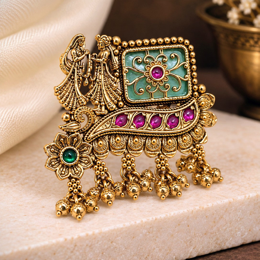 Bridal Figures Fringe Ring