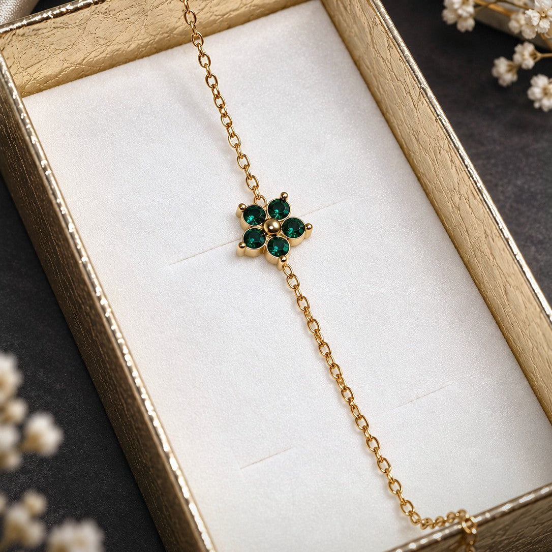 Round Stone Clover Bracelet