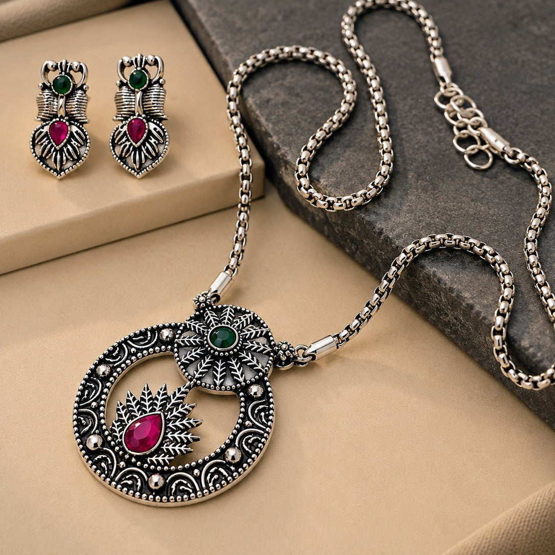 Oxidised Fern Leaf Circle Pendant Necklace