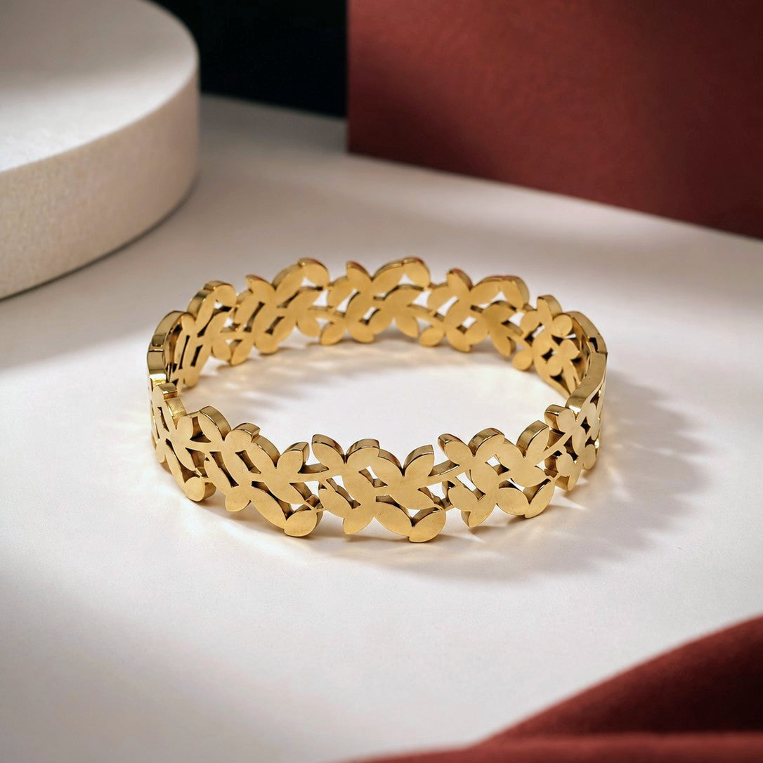 Floral Link Chain Bracelet