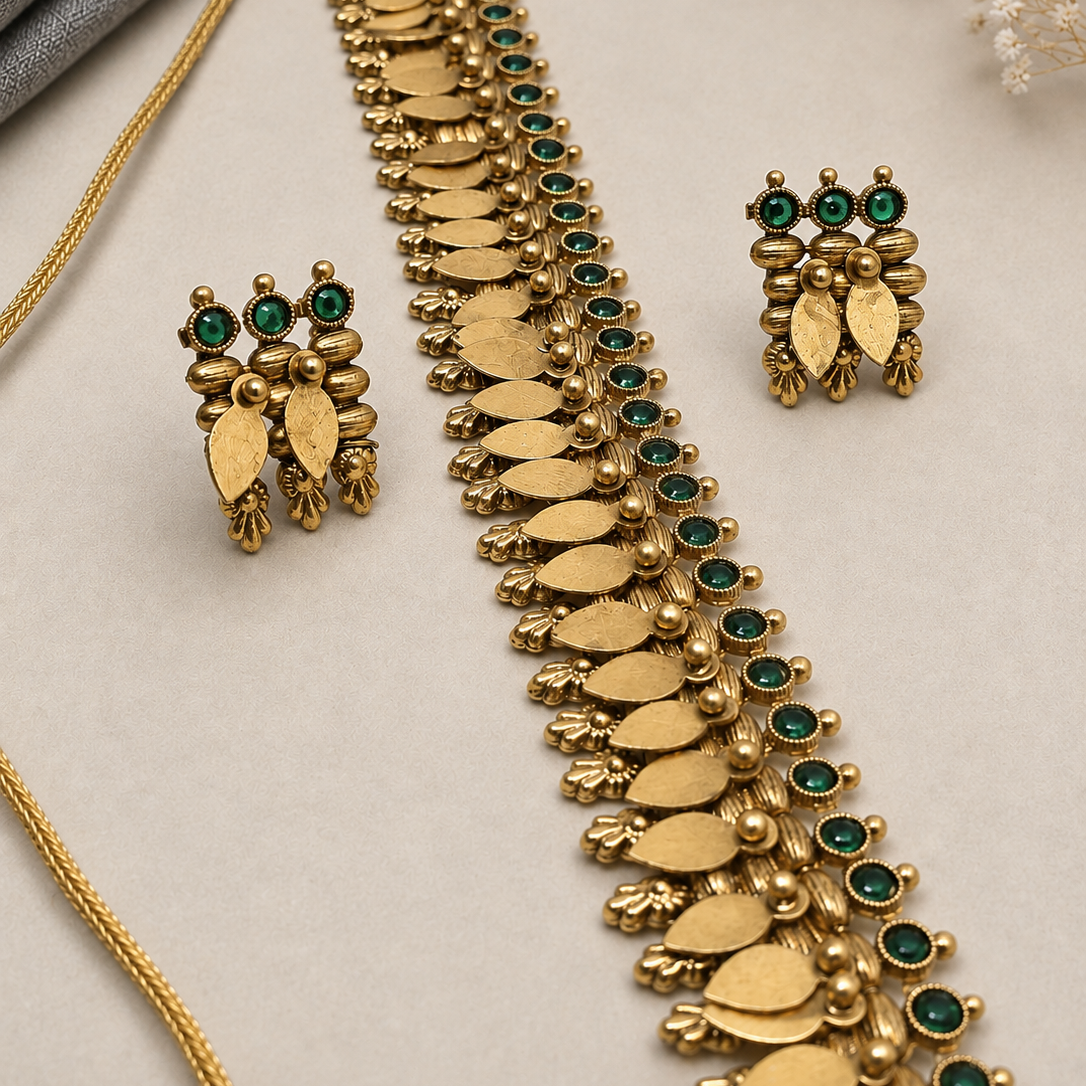 Elakkathali Fringe Choker