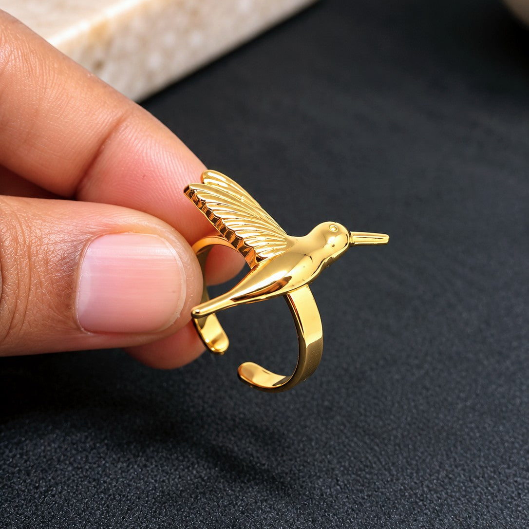 Sculpted Hummingbird Cocktail Ring