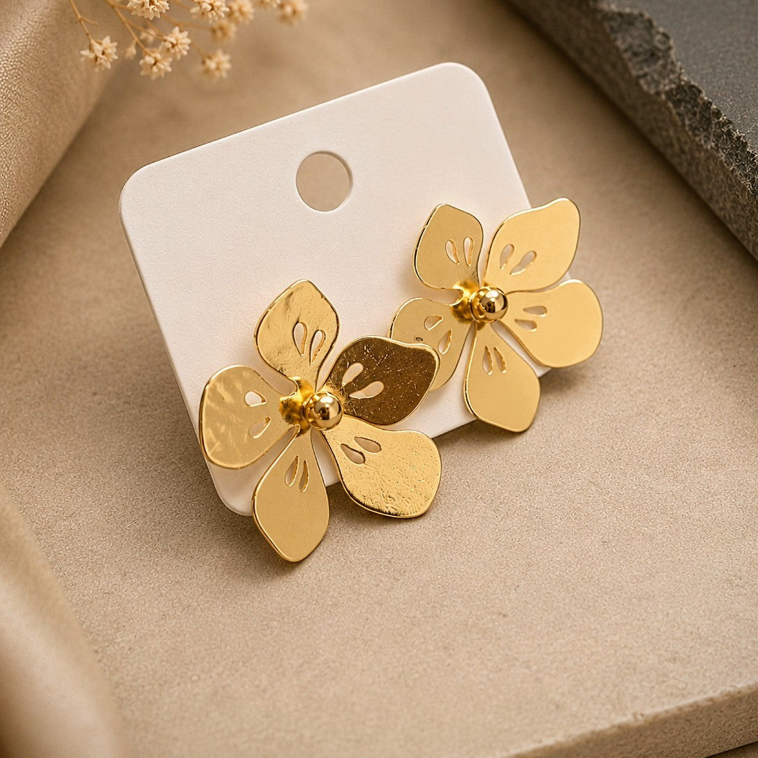 Cutout Bloom Earrings