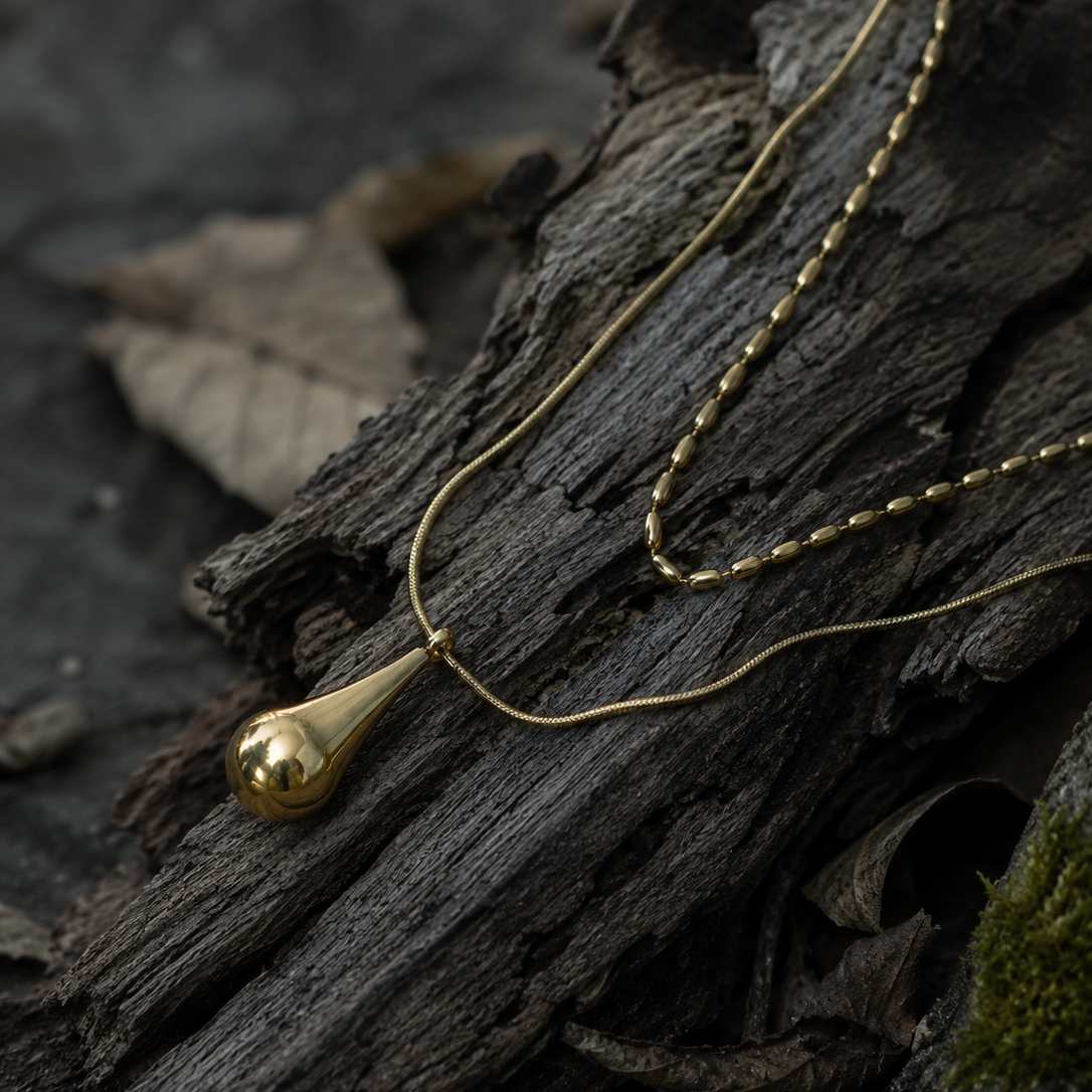 Teardrop Bead Necklace