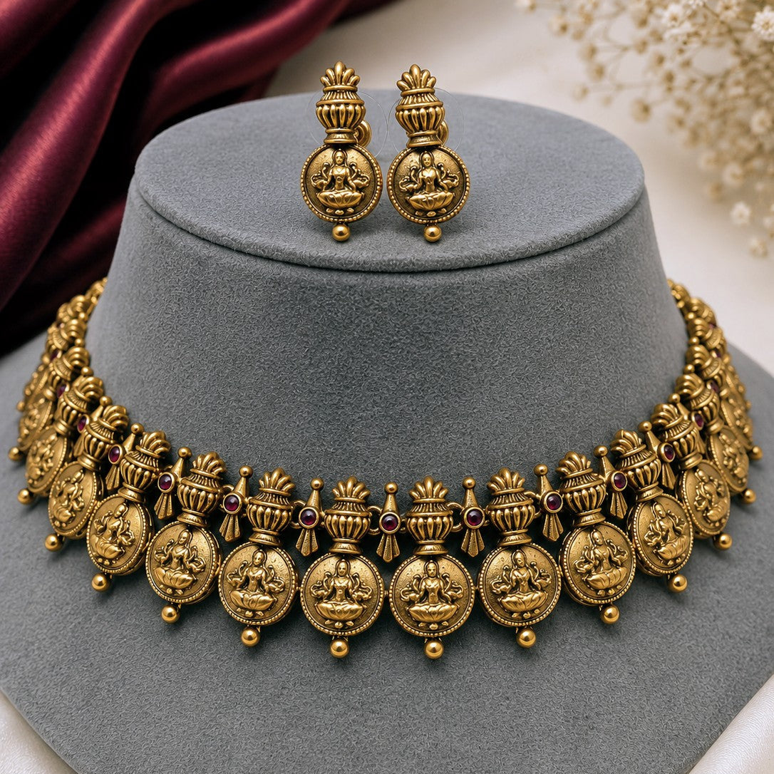 Lakshmi Coin Kalash Necklace Set