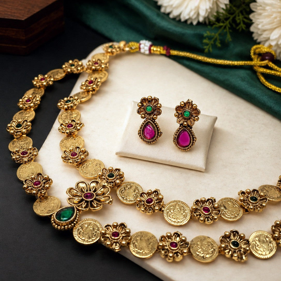 Layered Coin Floral Necklace Set