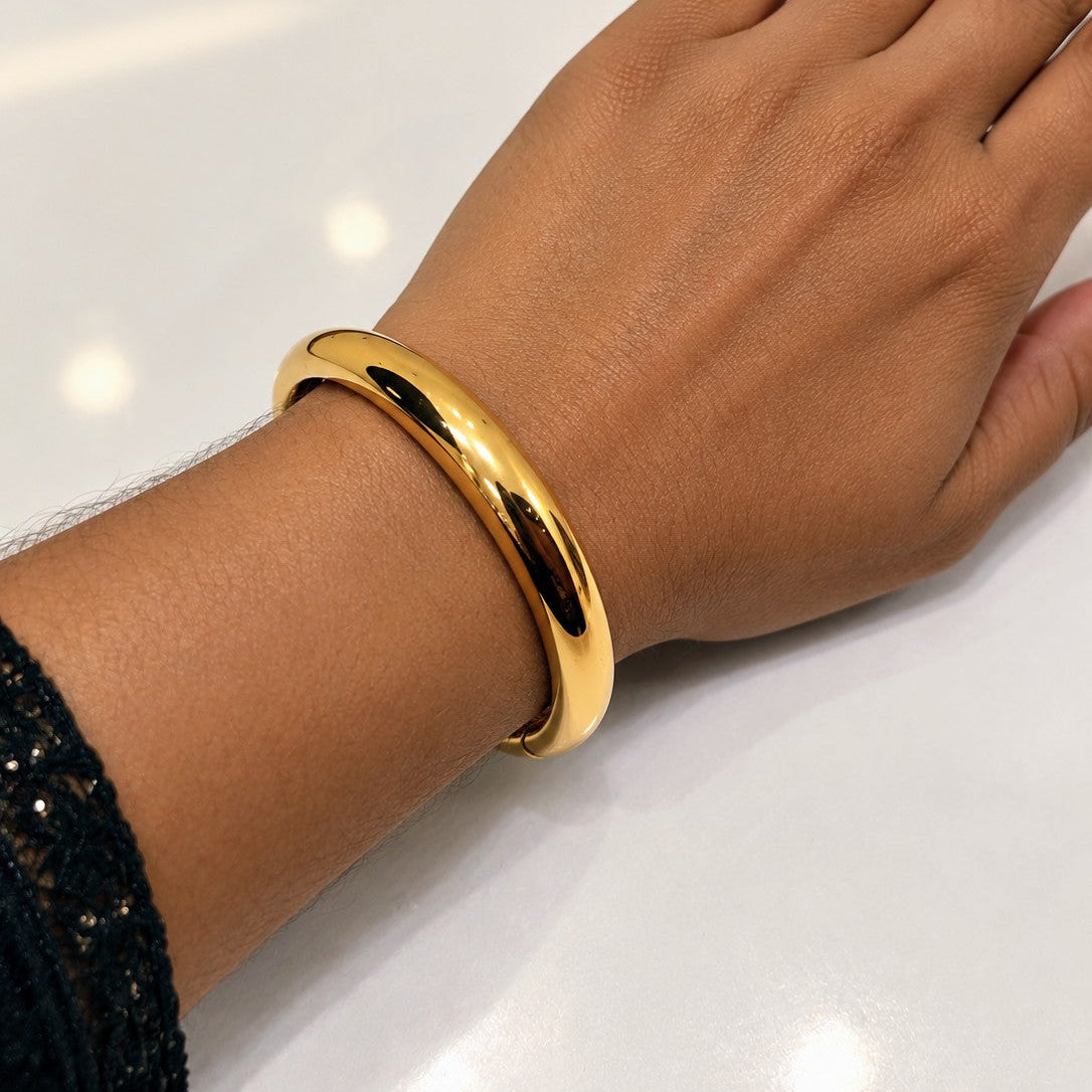 Classic Rounded Hinge Bangle