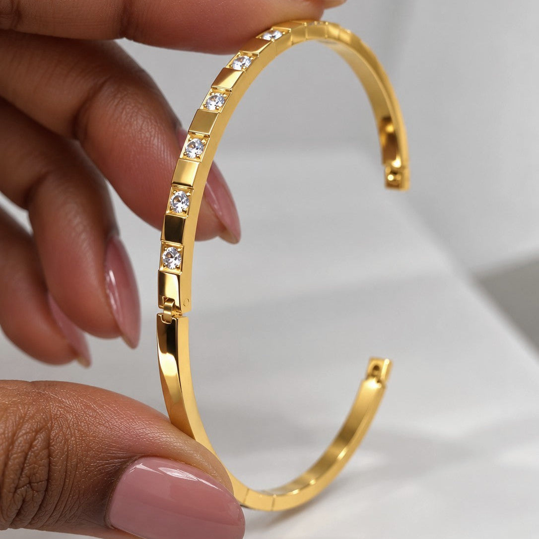 Segmented Stone Link Cuff