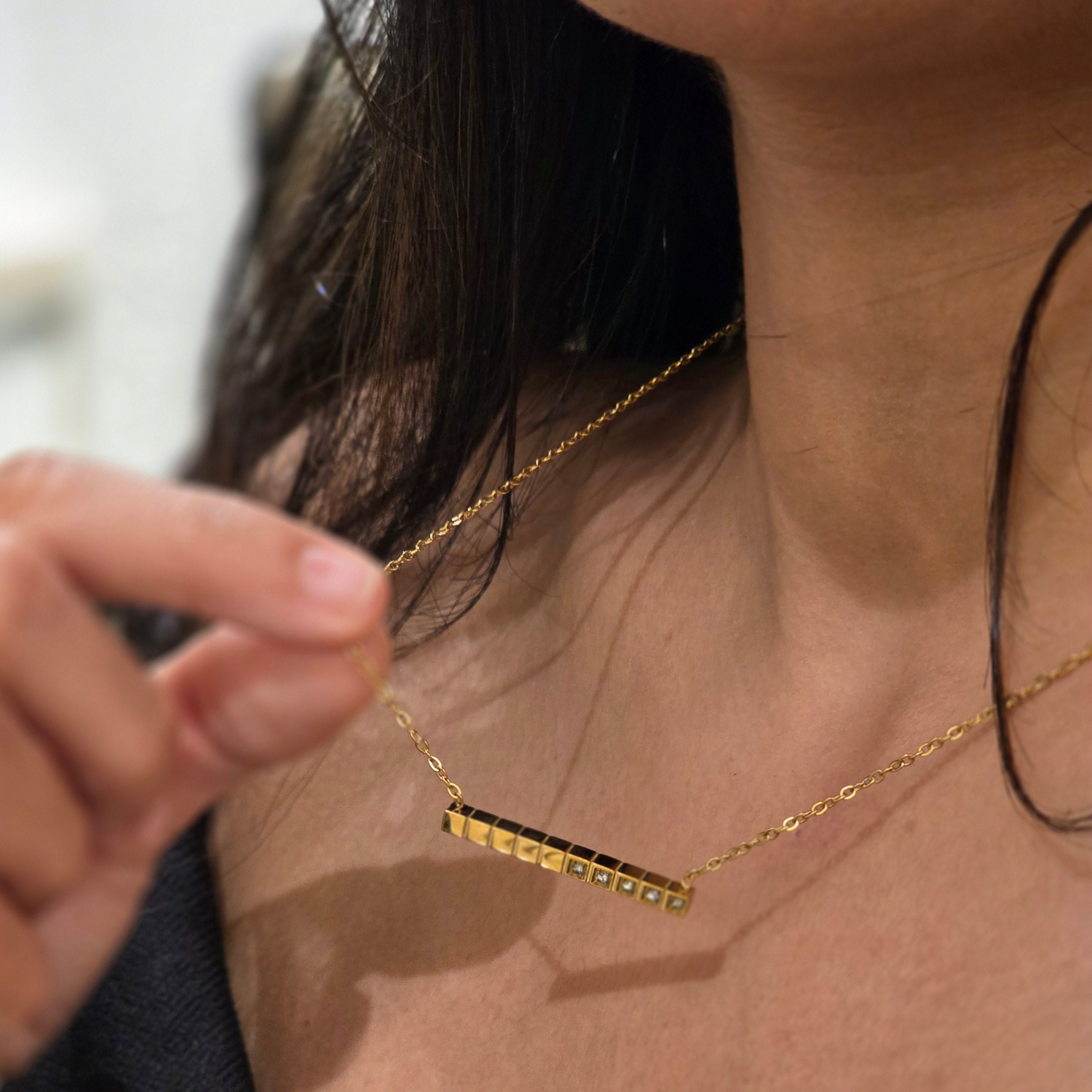 Segment Bar Necklace