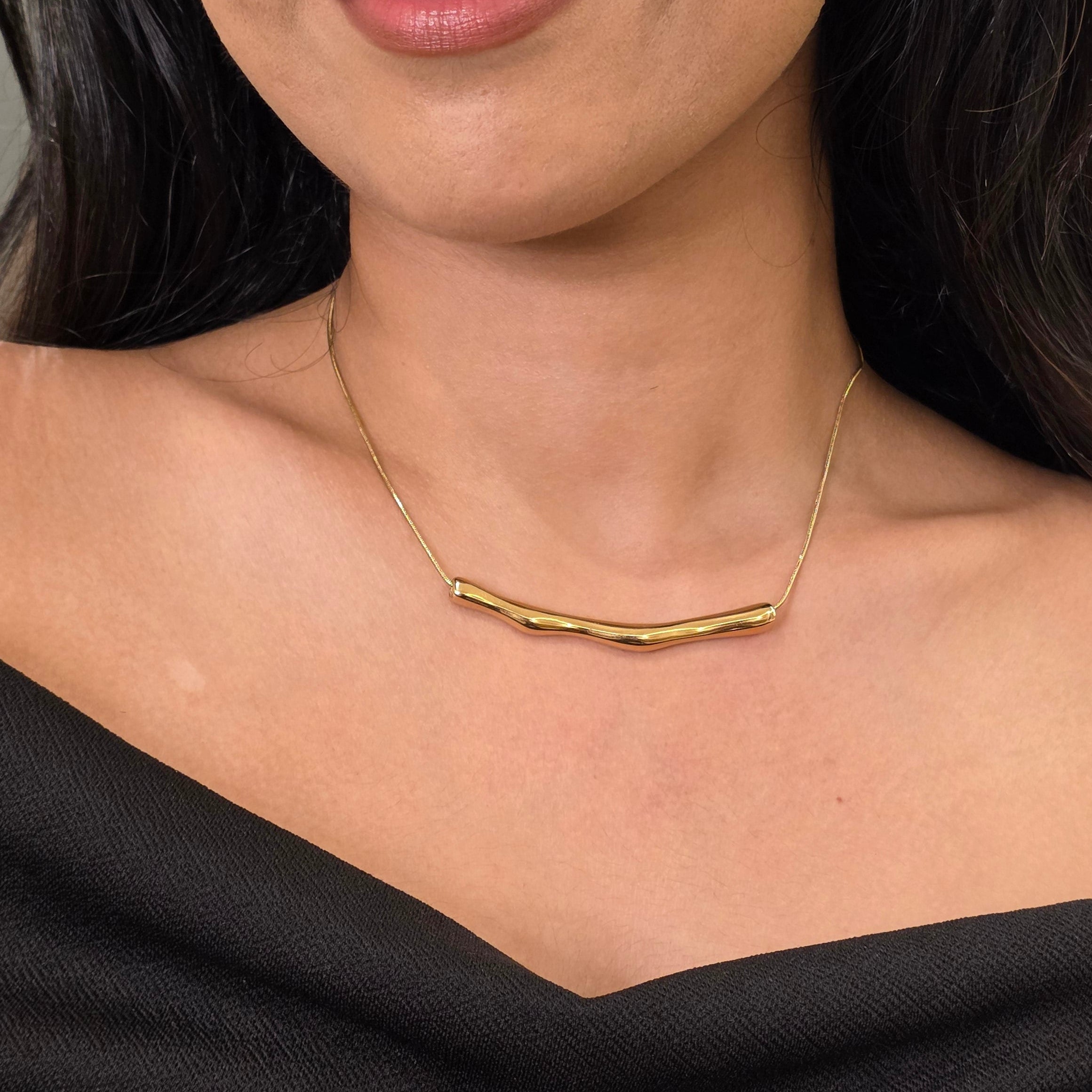Wave Bar Necklace