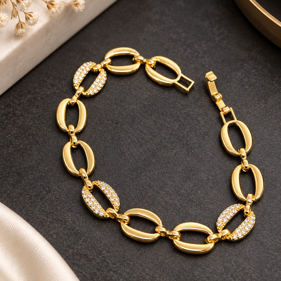 Pave Oval Link Bracelet