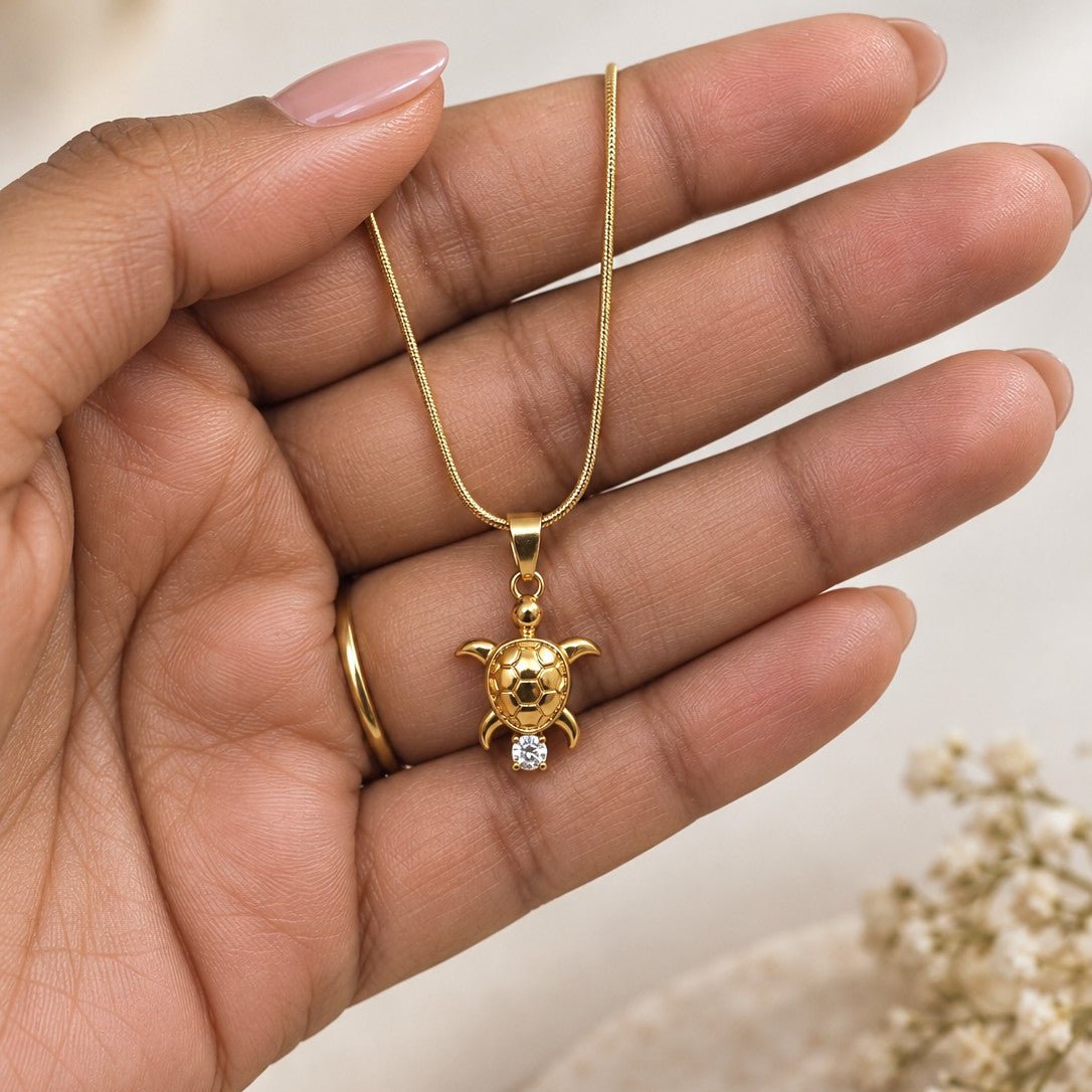 Textured Turtle Pendant Necklace