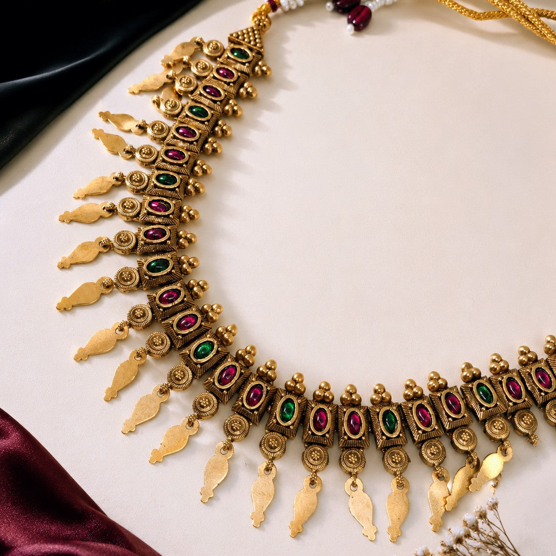 Fish Charm Fringe Necklace Set