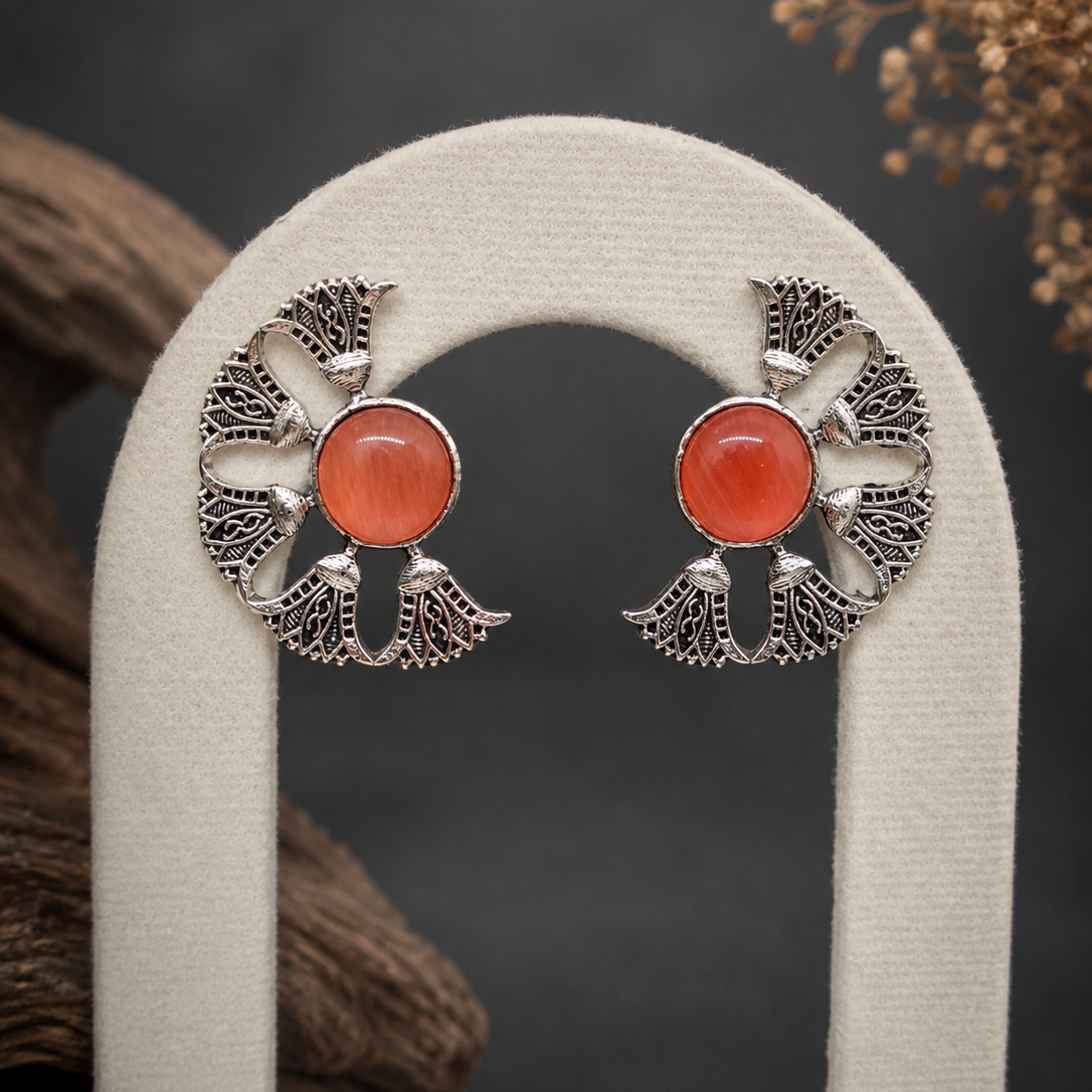 Tulip Fan Studs