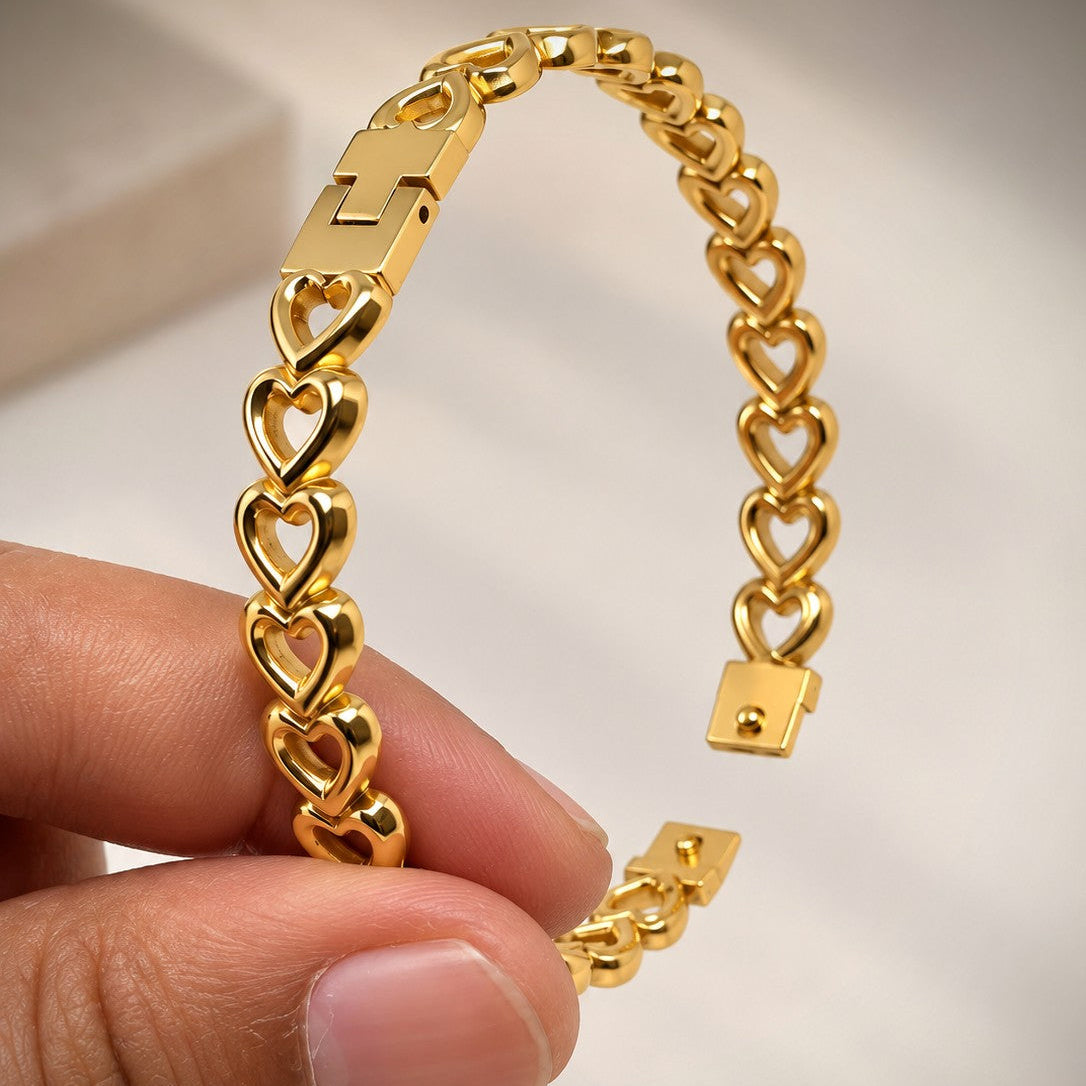 Open Heart Link Bracelet