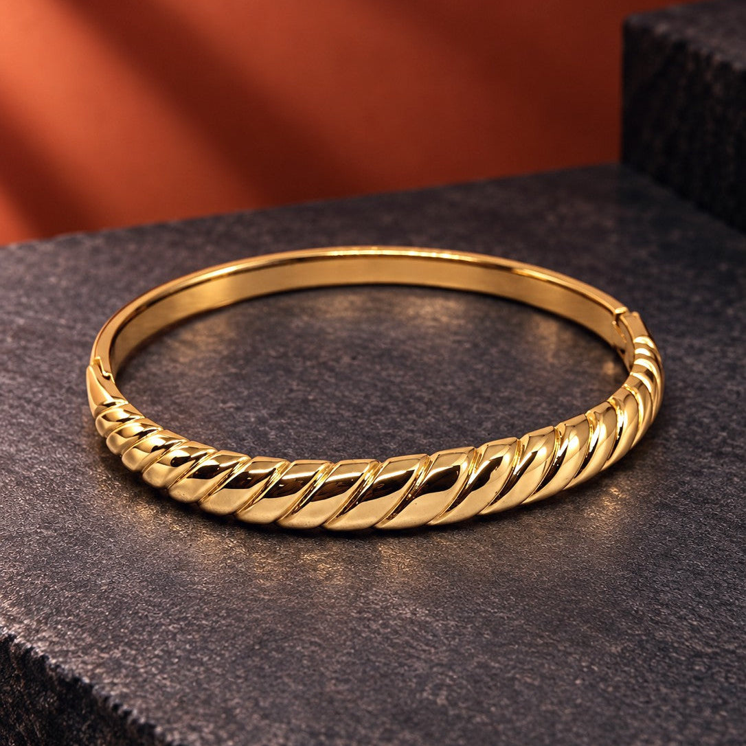 Half Twist Open Cuff