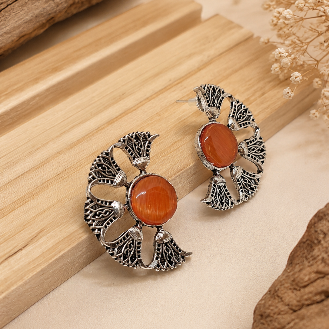 Tulip Fan Studs