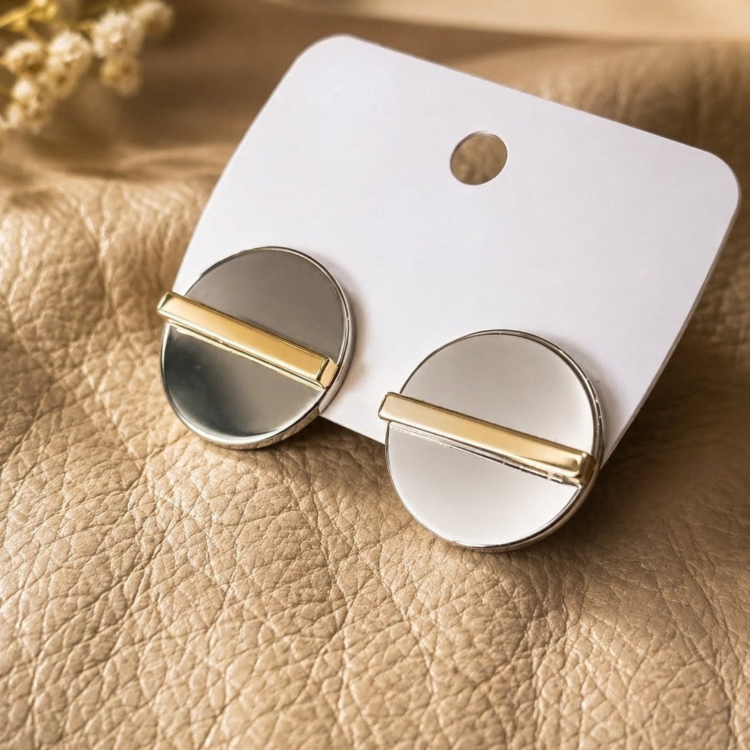 Disc Bar Earrings