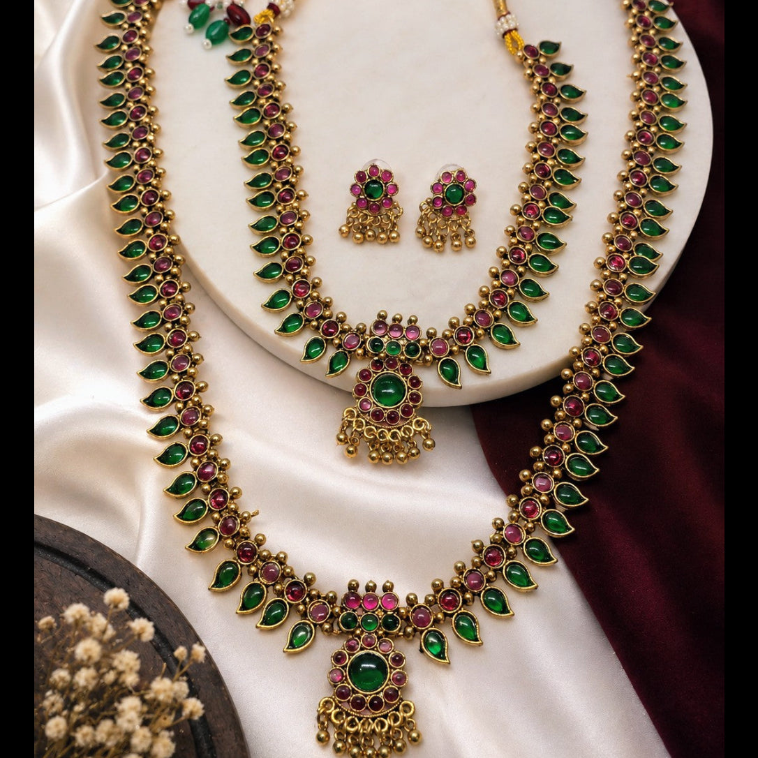 Layered Mango Kemp Necklace