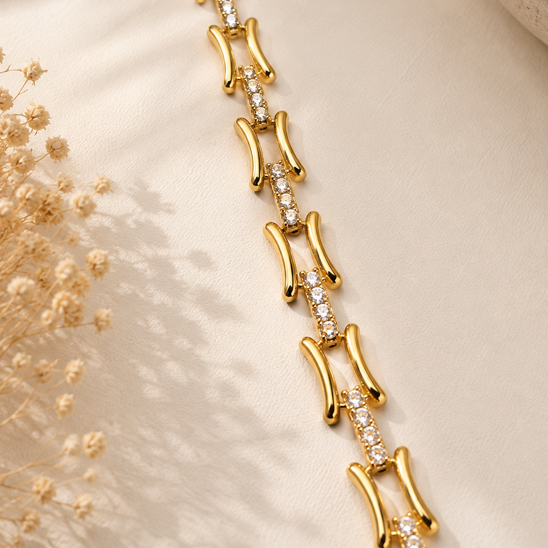 Curve Link Bracelet