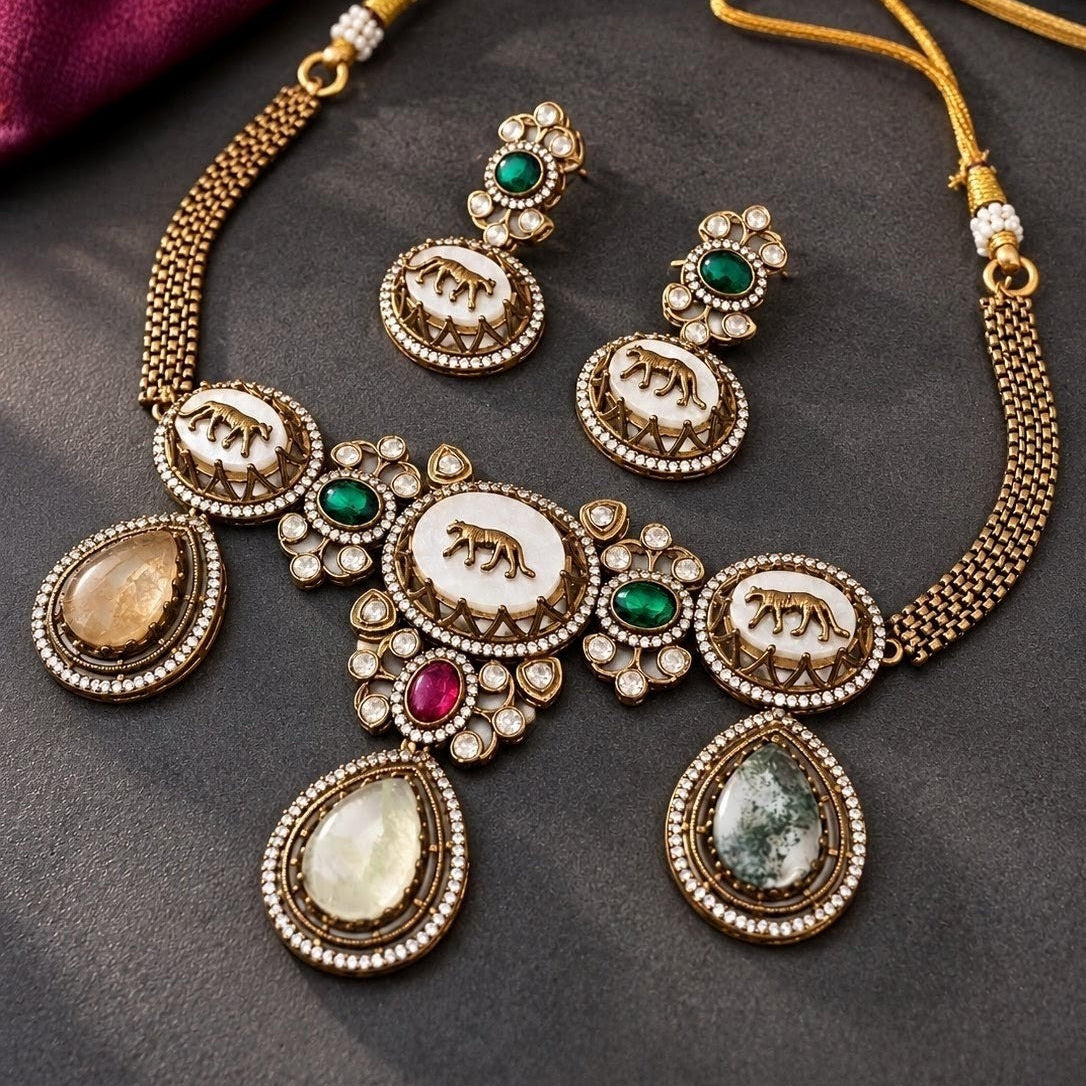 Hand-Painted Heritage Motif Choker Necklace