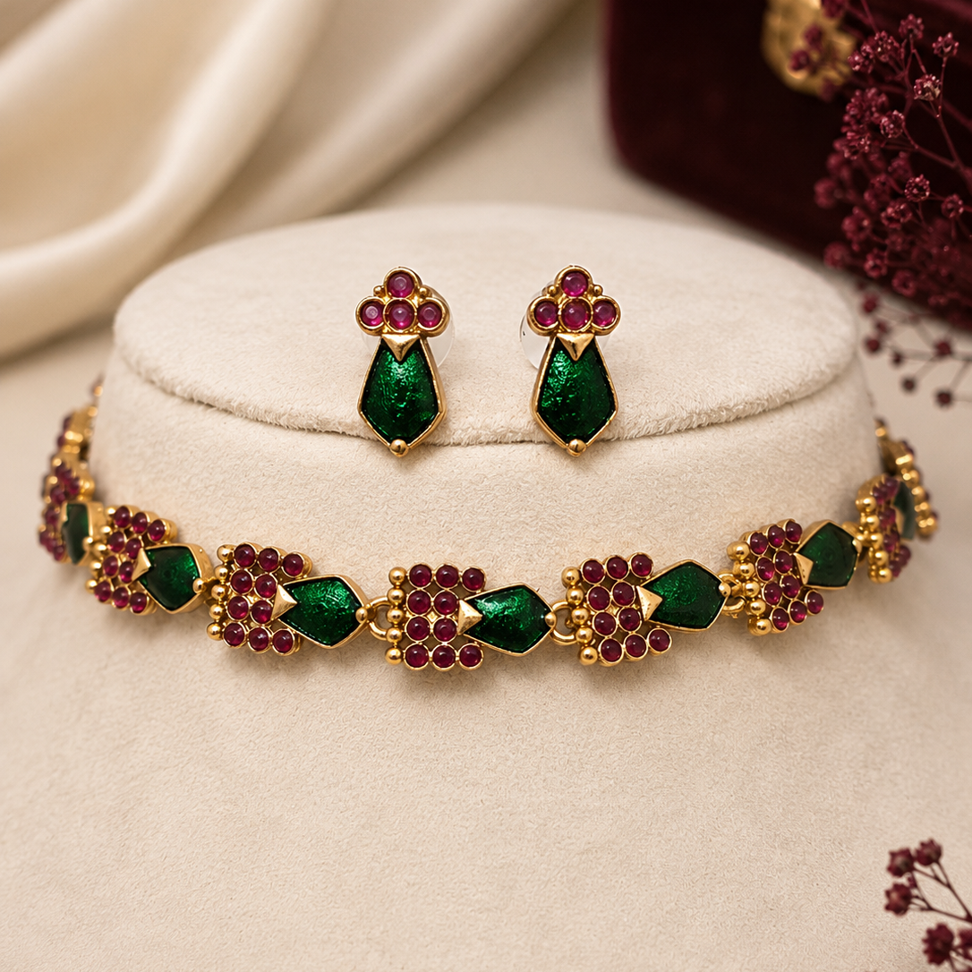 Enamel Cluster Choker