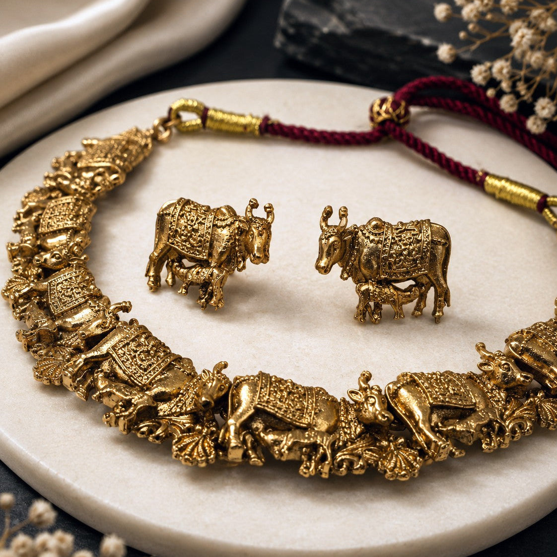 Cow Calf Figural Necklace Set