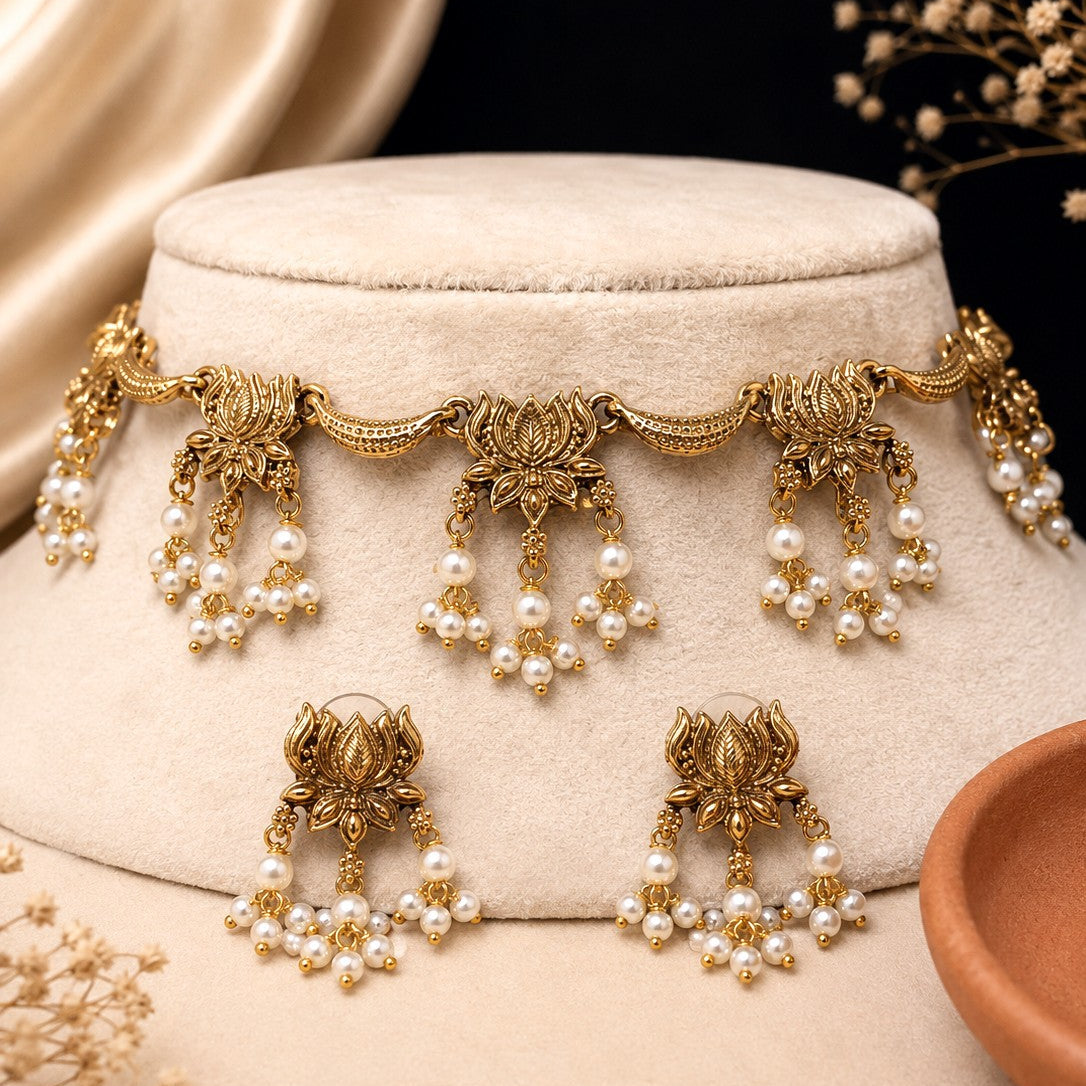 Lotus Tassel Necklace Set