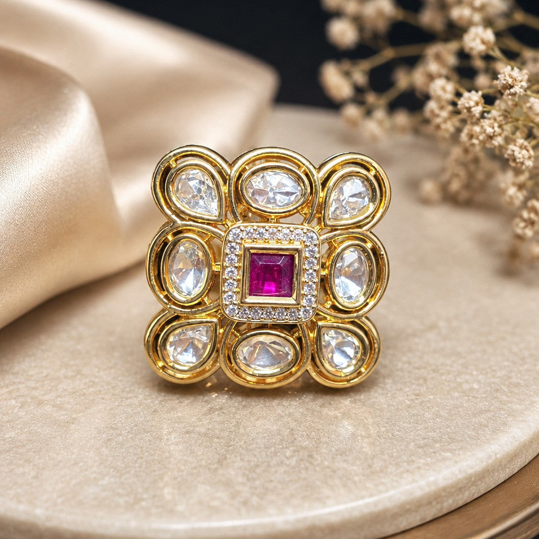 Square Halo Cluster Ring