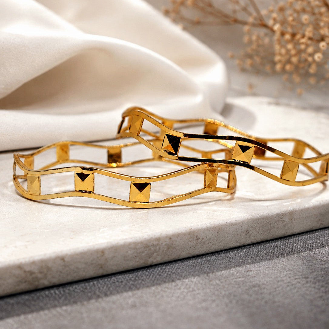 Pyramid Stud Wave Bangle Pair