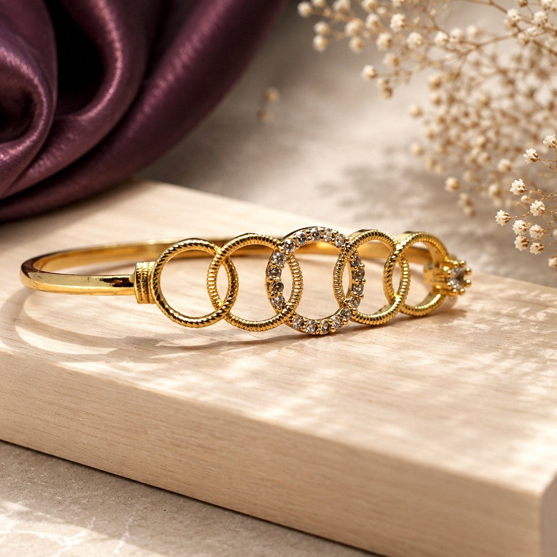 Interlocking Circle Bangle