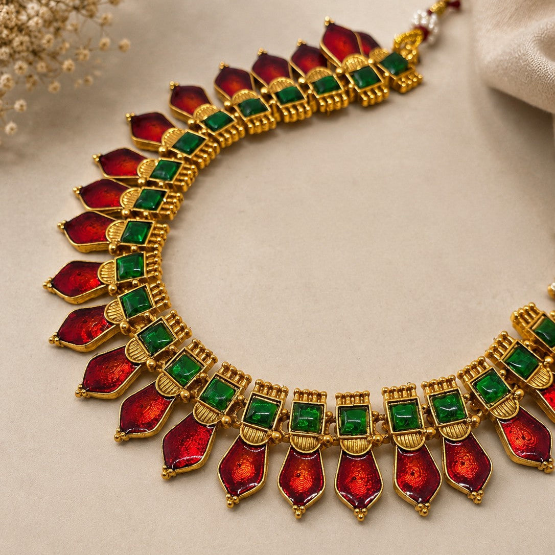Temple Fringe Choker Necklace