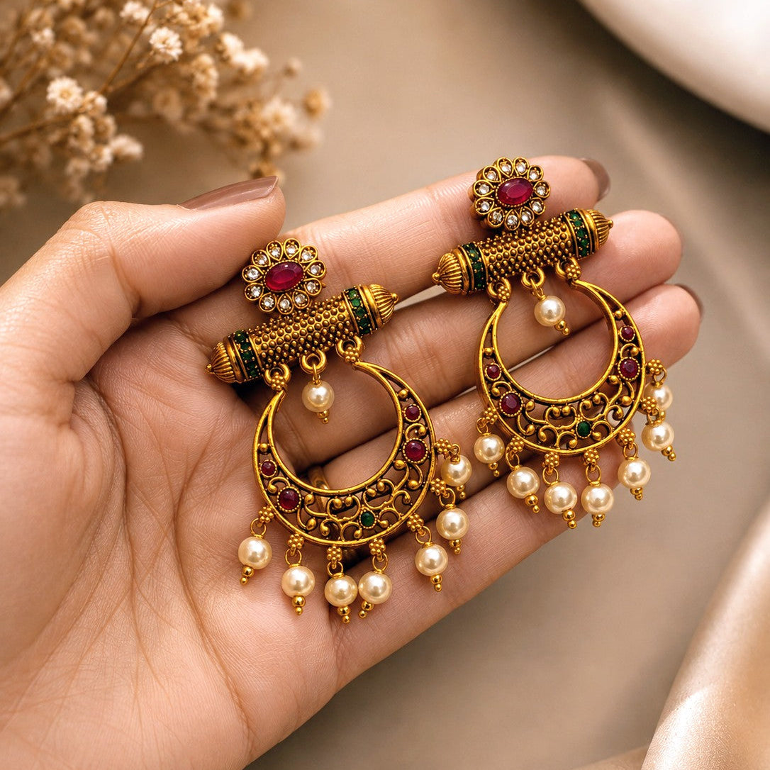 Crescent Jhumka Pendant Necklace